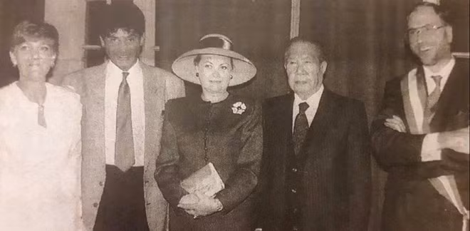 Vua Bảo Đại tham dự lễ cưới của con trai Patrick-Édouard Bloch. (Ảnh : TTXVN phát)