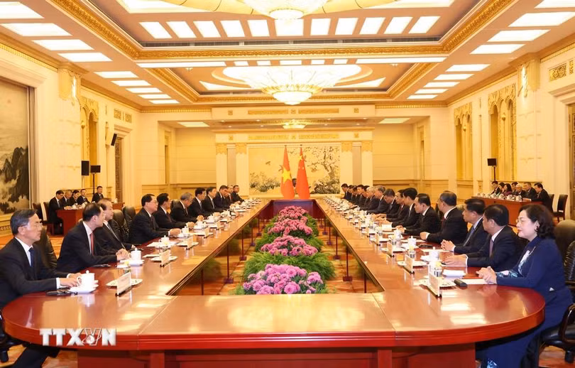 Tổng Bí thư, Chủ tịch nước Tô Lâm hội kiến Chủ tịch Chính hiệp Toàn quốc Trung Quốc Vương Hộ Ninh. (Ảnh: Trí Dũng/TTXVN)