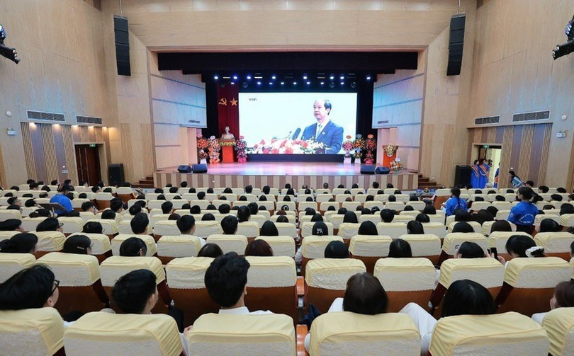 Bộ Giáo dục và Đào tạo đề nghị tạm dừng công tác quy hoạch đối với Chủ tịch hội đồng trường, Phó Chủ tịch hội đồng trường. (Ảnh minh họa: Lê Đông/TTXVN) tam-dung-bo-nhiem-1309.jpg