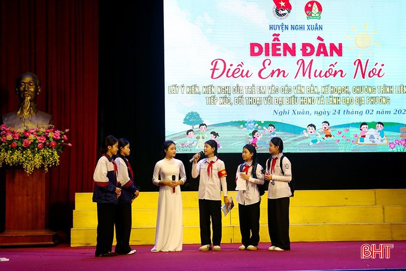 Học sinh Nghi Xuân tham gia diễn đàn "Điều em muốn nói" do Huyện đoàn tổ chức. 7.jpg