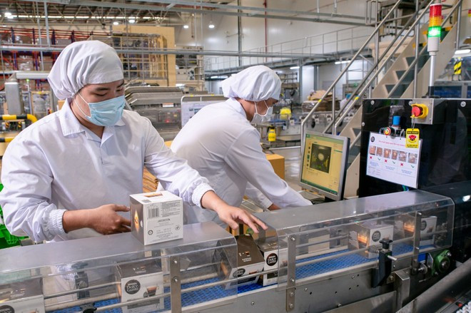Các khu vực đóng góp vào mức tăng tổng giá trị tăng thêm của toàn nền kinh tế khá đồng đều và vững chắc. (Ảnh: Vietnam+) Các khu vực đóng góp vào mức tăng tổng giá trị tăng thêm của toàn nền kinh tế khá đồng đều và vững chắc. (Ảnh: Vietnam+)