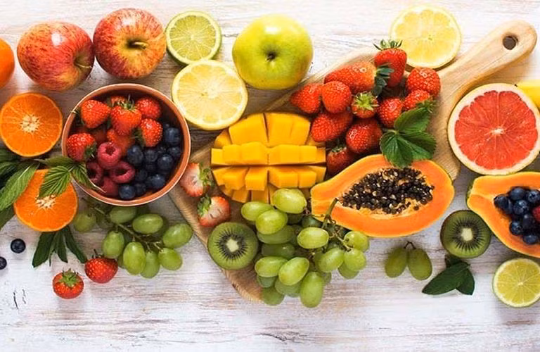 Các loại quả màu đậm chứa dưỡng chất có lợi cho sức khỏe của mắt...