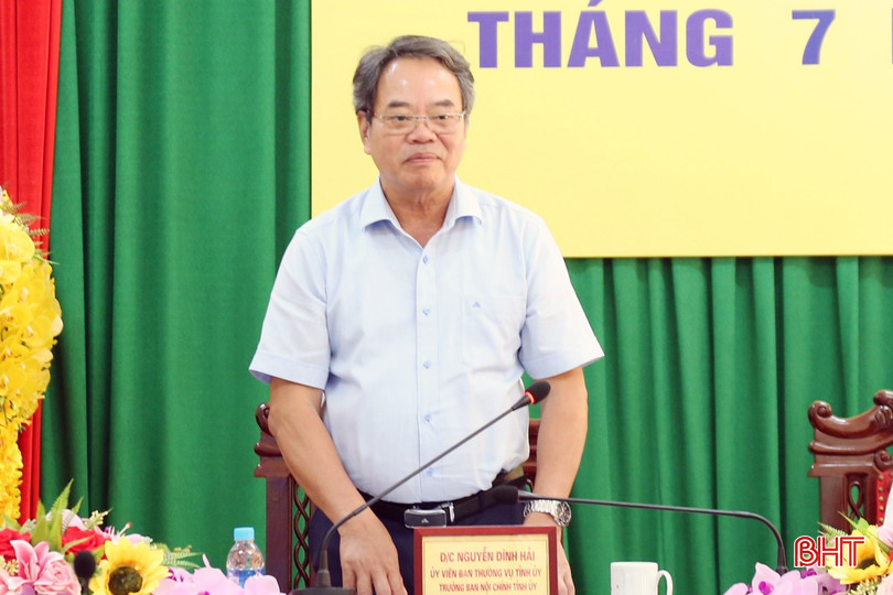 Trưởng ban Nội chính Tỉnh ủy Nguyễn Đình Hải kết luận phiên tiếp công dân. bqbht_br_img-2421.jpg