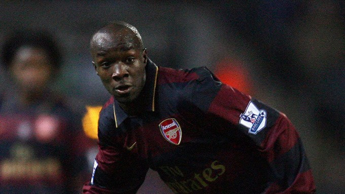 FIFA phải thỏa luận thay đổi luật do vụ kiện của Lassana Diarra.