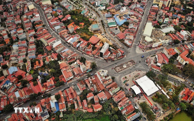 Bộ Nội vụ cho biết quá trình sắp xếp các đơn vị hành chính năm 2025 đã làm thay đổi căn bản quy mô địa bàn và dân số trung bình, vượt xa ngưỡng chuẩn đang được áp dụng, (Ảnh: TTXVN) ttxvn-bac-giang-huyen-hiep-hoa-d.jpg