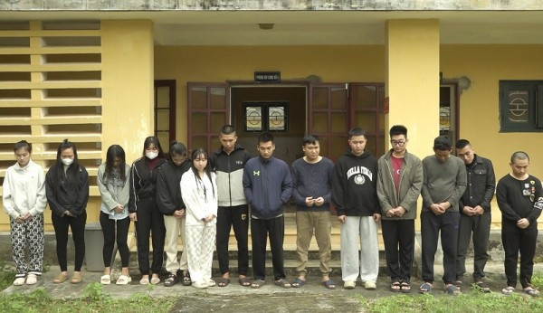 Nhóm đối tượng bị bắt giữ.