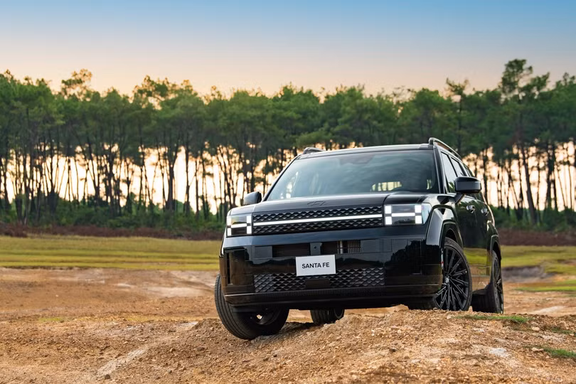 Hyundai Santa Fe số VIN 2024 đang giảm đến 75 triệu đồng.