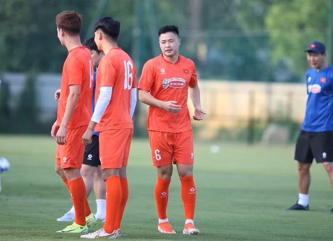 Sau những vận đen, Văn Tới đã và đang thăng hoa trong sự nghiệp - Ảnh: Đức Cường