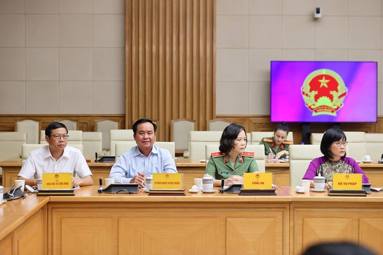 Các đại biểu tham dự cuộc họp - Ảnh: VGP/Nhật Bắc Các đại biểu tham dự cuộc họp - Ảnh: VGP/Nhật Bắc