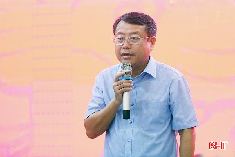 Phó Chủ tịch UBND tỉnh Dương Tất Thắng phát biểu tại buổi lễ. bqbht_br_image-8906.jpg