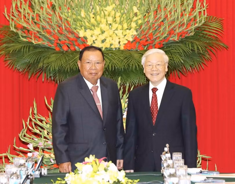 Sáng 3/7/2018, tại Trụ sở Trung ương Đảng, Tổng Bí thư Nguyễn Phú Trọng đón và hội đàm với Tổng Bí thư, Chủ tịch nước Lào Bounnhang Vorachith. (Ảnh: Trí Dũng/TTXVN)