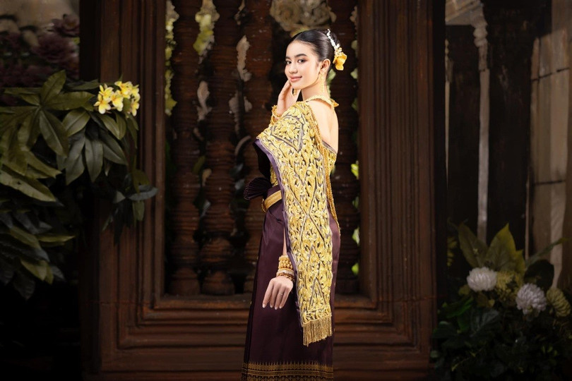 Công chúa Norodom Jenna sở hữu vẻ đẹp lai Pháp - Campuchia (Ảnh: Jenna Norodom). Công chúa Norodom Jenna sở hữu vẻ đẹp lai Pháp - Campuchia (Ảnh: Jenna Norodom).
