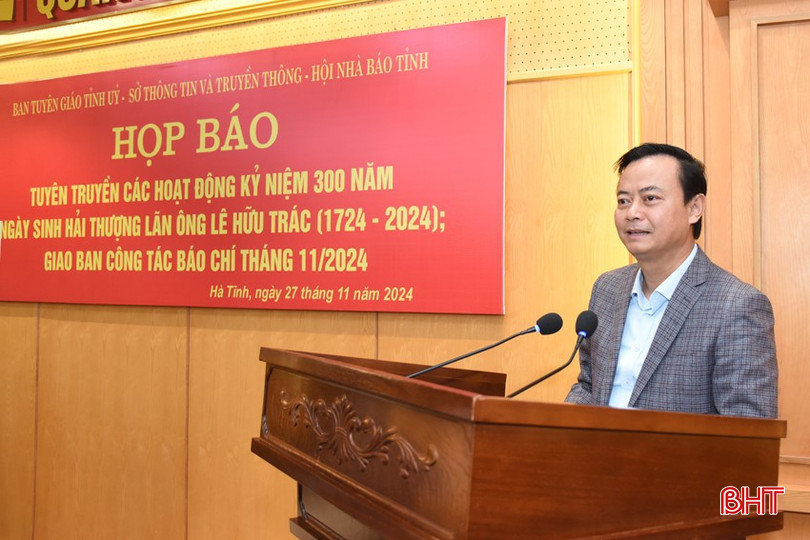 Trưởng ban Tuyên giáo Tỉnh ủy Hà Văn Hùng kết luận họp báo. bqbht_br_dsc-8120.jpg