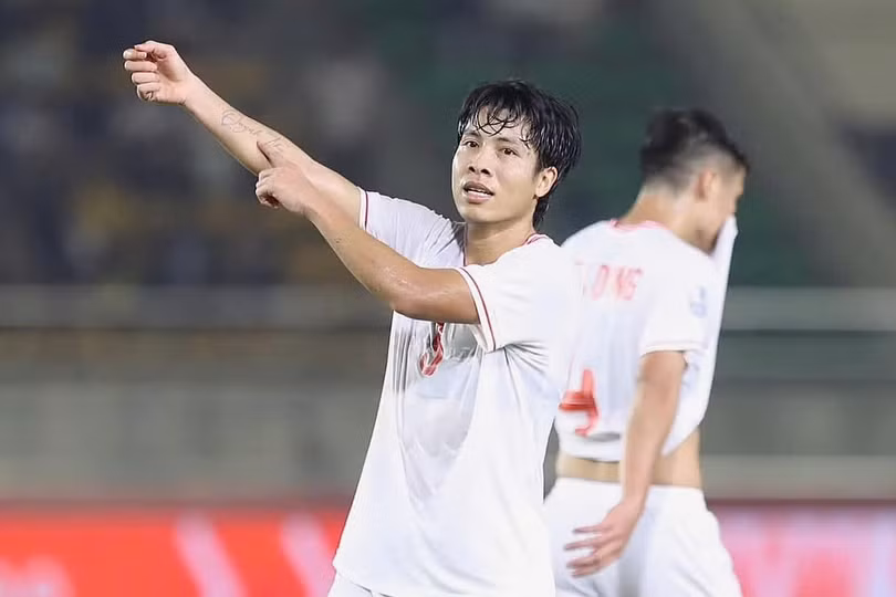 Bộ đôi của CLB Nam Định, Văn Toàn, Văn Vĩ ghi bàn cho tuyển Việt Nam. Ảnh: CLB Nam Định.