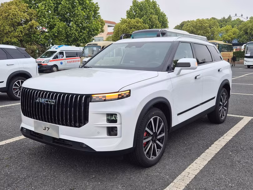 Biến thể PHEV của Jaecoo J7 nhiều khả năng sẽ đóng vai trò quan trọng trong chiến lược của Chery tại Việt Nam.