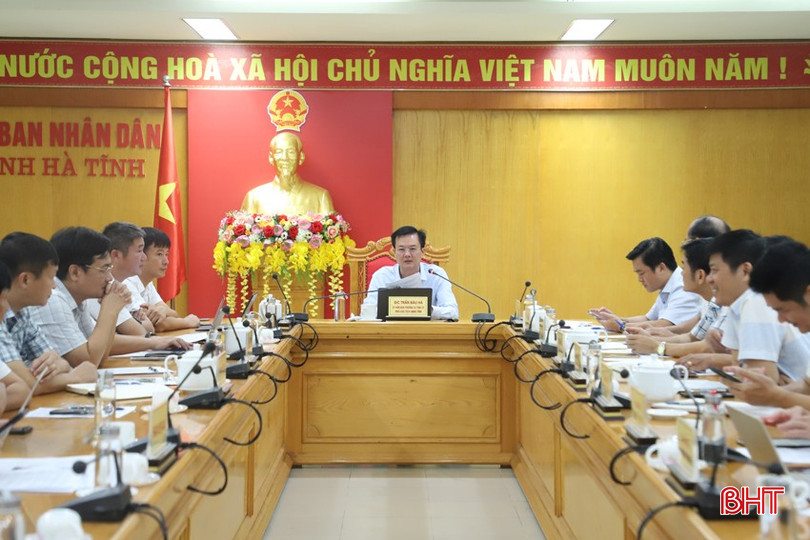 Đại biểu tham dự buổi làm việc. 700.JPG