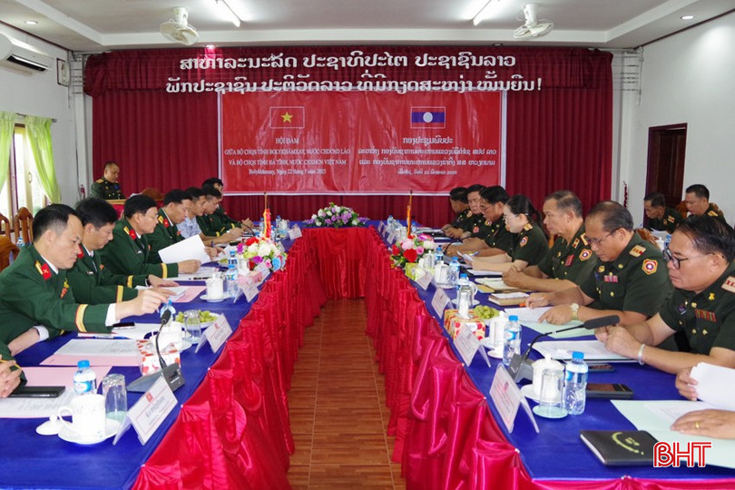 Đoàn đại biểu bộ CHQS 2 tỉnh Hà Tĩnh và Bolikhămxay hội đàm. bqbht_br_anh-2.jpg