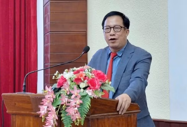 Ông Lê Anh Phương, Giám đốc Đại học Huế.