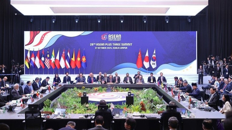 Quang cảnh Hội nghị Cấp cao ASEAN+3 lần thứ 28. (Ảnh: VGP/Nhật Bắc) Quang cảnh Hội nghị Cấp cao ASEAN+3 lần thứ 28. (Ảnh: VGP/Nhật Bắc)