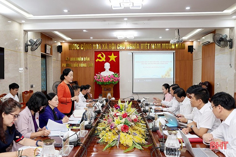 Các đại biểu tham dự buổi làm việc. bqbht_br_image-2.jpg