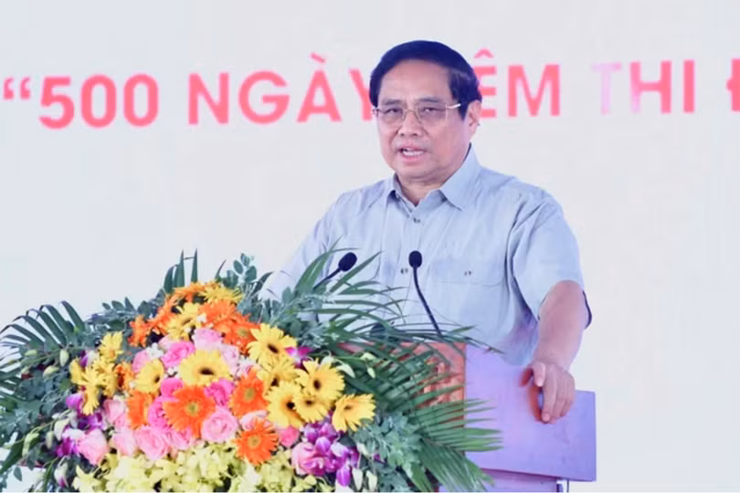 Screenshot 2024-08-18 at 11-03-34 Thủ tướng Phạm Minh Chính phát động Đợt thi đua cao điểm “500 ngày đêm hoàn thành 3.000km đường cao tốc”.png