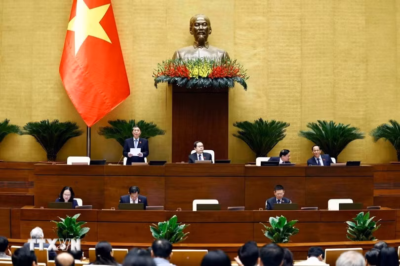 Phó Chủ tịch Quốc hội Nguyễn Đức Hải điều hành phiên họp. (Ảnh: Doãn Tấn/TTXVN)