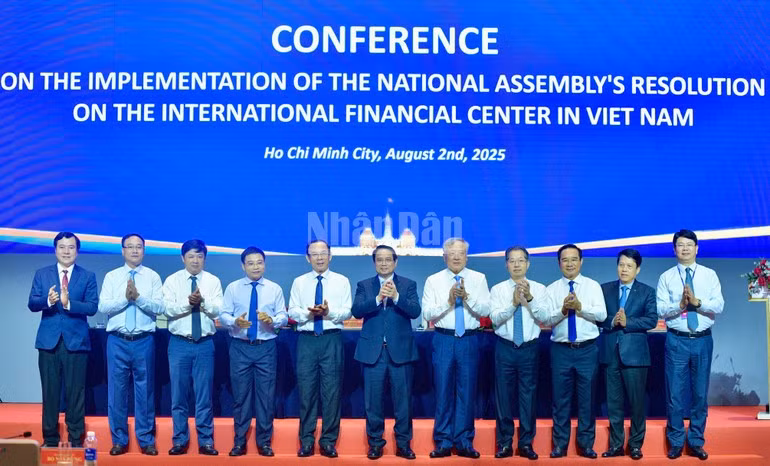 Ra mắt Ban Chỉ đạo về Trung tâm tài chính quốc tế tại Việt Nam. (Ảnh: Thanh Giang)