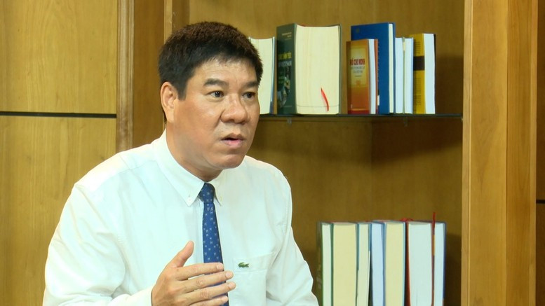 PGS.TS Huỳnh Văn Chương yêu cầu các địa phương phải tổ chức nghiêm túc kỳ thi - Ảnh: VGP/Tuệ Lâm PGS.TS Huỳnh Văn Chương yêu cầu các địa phương phải tổ chức nghiêm túc kỳ thi - Ảnh: VGP/Tuệ Lâm