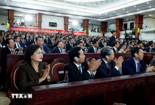 Các đại biểu tham dự cuộc phát biểu chính sách của Tổng Bí thư Tô Lâm tại Học viện Chính trị và Hành chính Quốc gia Lào. (Ảnh: Thống Nhất/TTXVN)