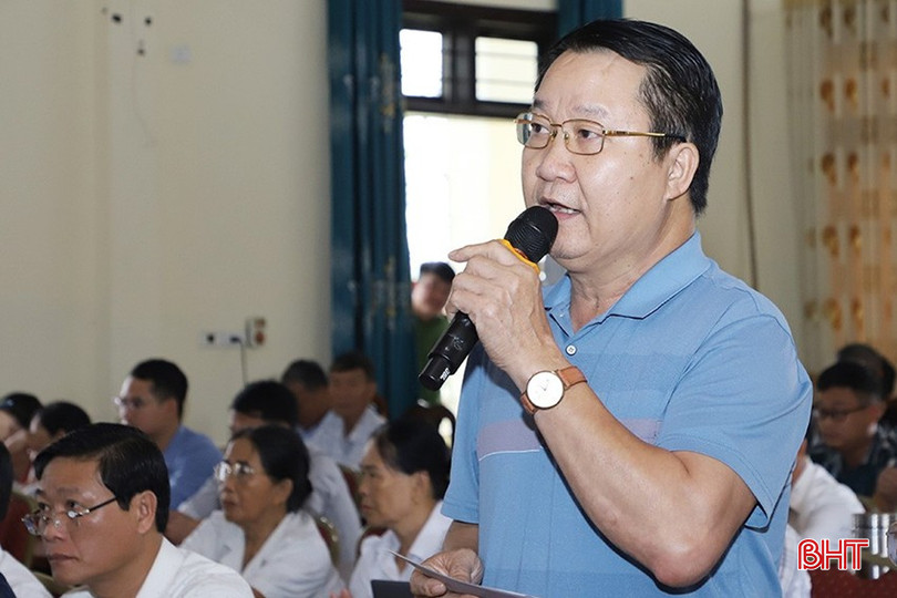Cử tri Nguyễn Xuân Linh (xã Bùi La Nhân) đề xuất khảo sát, đánh giá để giải quyết vấn đề ô nhiễm, bồi lắng trên kênh thủy lợi 19/5 đoạn qua địa bàn xã Bùi La Nhân. bqbht_br_4.jpg