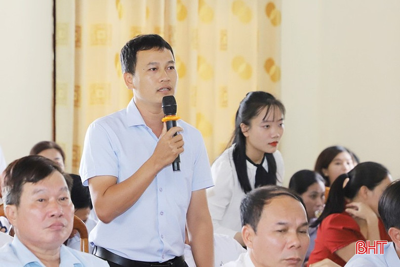 Cử tri Nguyễn Thanh Hiền (xã Trường Sơn) đề xuất hỗ trợ cho các địa phương thực hiện tích tụ ruộng đất có diện tích dưới 10 ha. bqbht_br_3.jpg