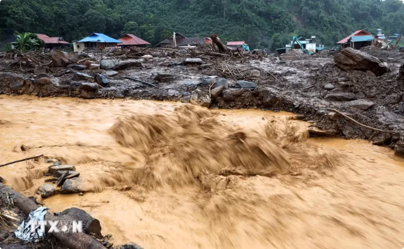 Screenshot 2024-09-15 at 22-26-54 Thời tiết đêm 15_9 Một số khu vực nguy cơ lũ quét và sạt lở đất Vietnam (VietnamPlus).png