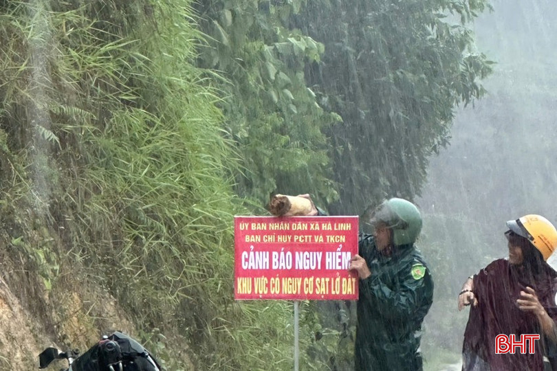 Cảnh báo lở đất ở xã Hà Linh. Cảnh báo lở đất ở xã Hà Linh.