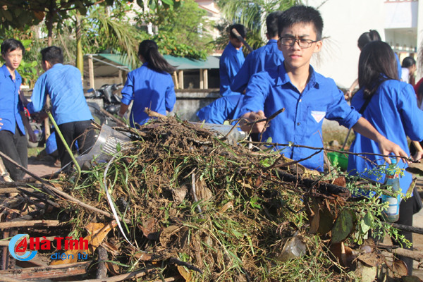tuoi tre thanh sen ra quan lam dep tuyen duong van minh do thi
