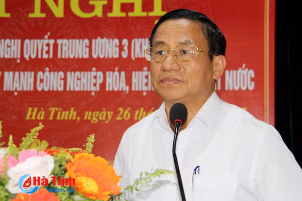 khach quan dan chu trong quy hoach luan chuyen bo nhiem can bo