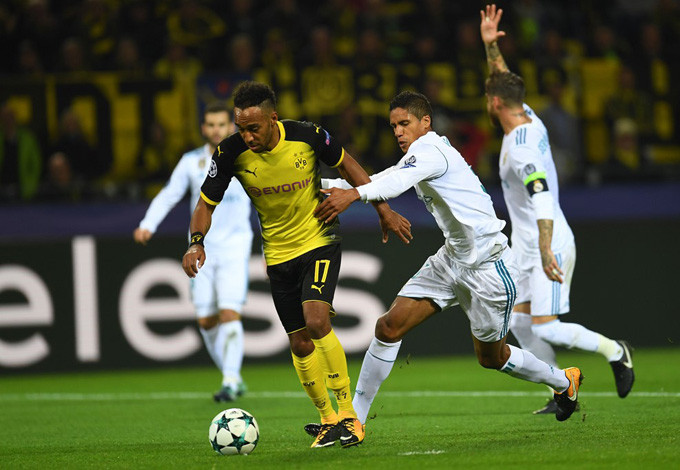 ronaldo lap cu dup real nhan chim chu nha dortmund