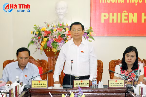 nghi quyet trinh hdnd tinh phai phu hop thuc tien co tinh kha thi