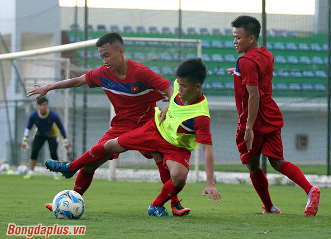 hom nay u19 viet nam tap trung cho vong loai u19 chau a 2018