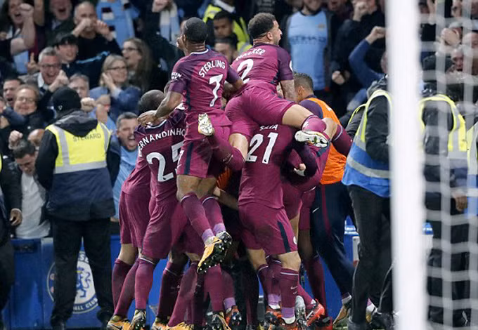 de bruyne ban ha chelsea man city giu vung ngoi dau