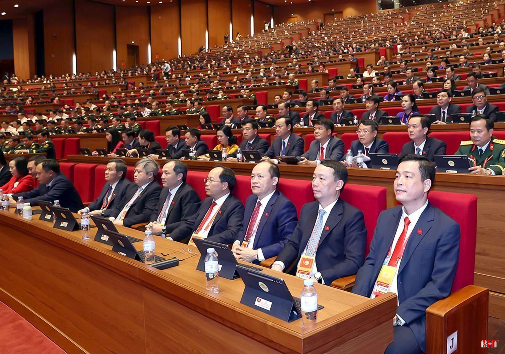 bqbht_br_vna-potal-phien-khai-mac-dai-hoi-xiv-cua-dang-8540704.jpg