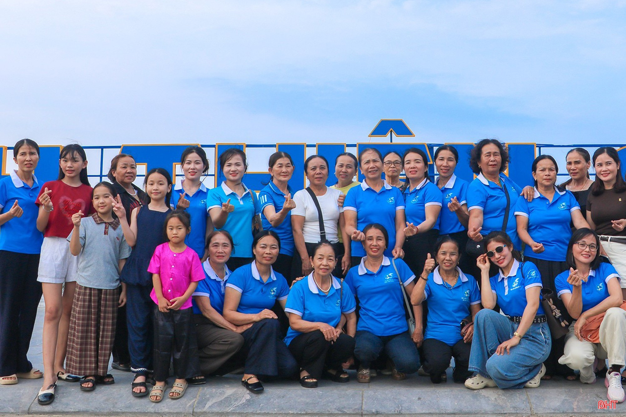 bqbht_br_21-4135.jpg
