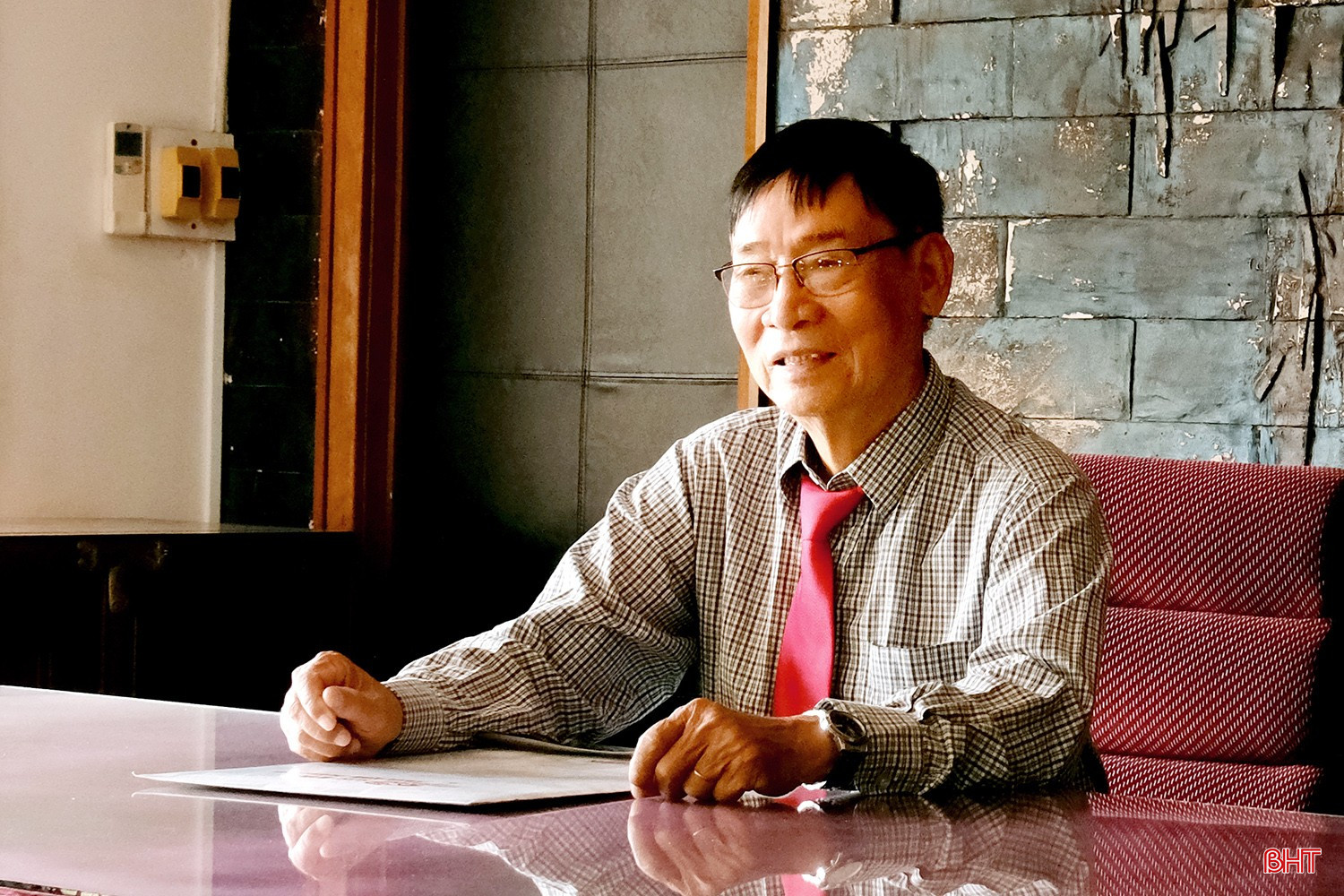 bqbht_br_ong-hoang-minh-duyet-tro-lai-noi-ngay-xua-ong-tung-vao-tiep-quan-nhqg.jpg