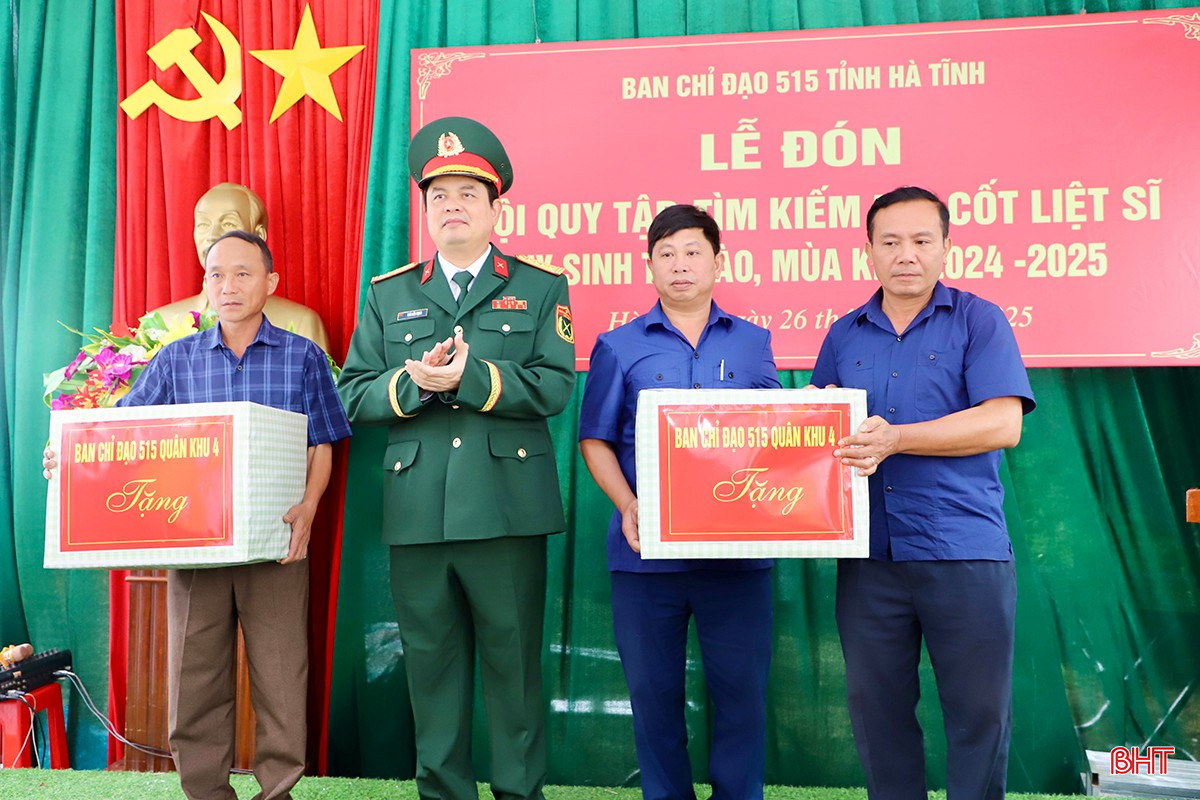 Đại tá Thái Đức Hạnh - Phó Chủ nhiệm Chính trị (Quân Khu 4)... bqbht_br_img-9352-copy.jpg