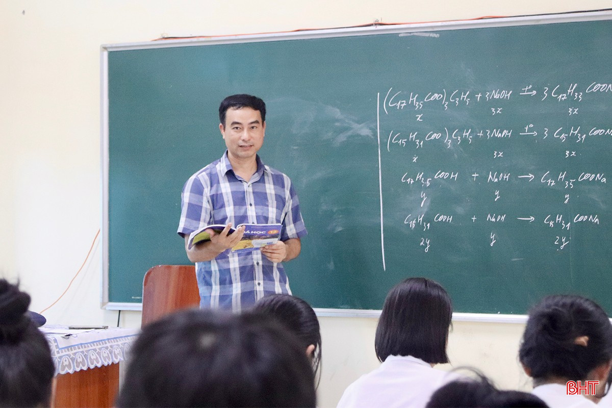 Đội ngũ giáo viên không ngừng nâng cao chuyên môn, triển khai nhiều phương pháp giảng dạy để nâng cao chất lượng dạy và học. bqbht_br_img-6636-copy.jpg