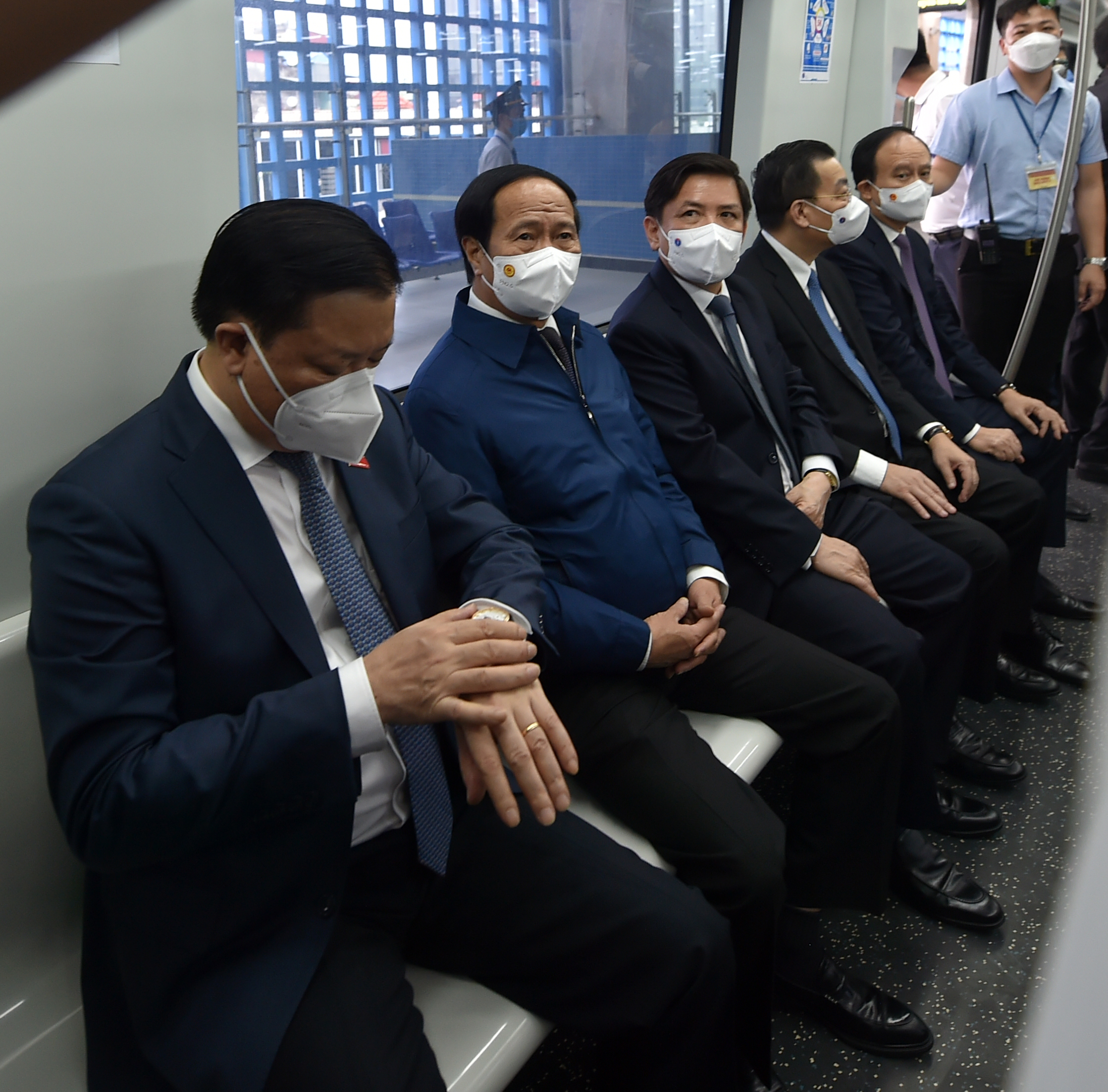 Chuyến tàu thương mại đầu tiên tuyến Cát Linh - Hà Đông