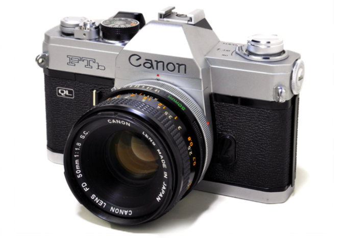 Mẫu máy phim Canon FTb. Ảnh: Canon Mẫu máy phim Canon FTb. Ảnh: Canon
