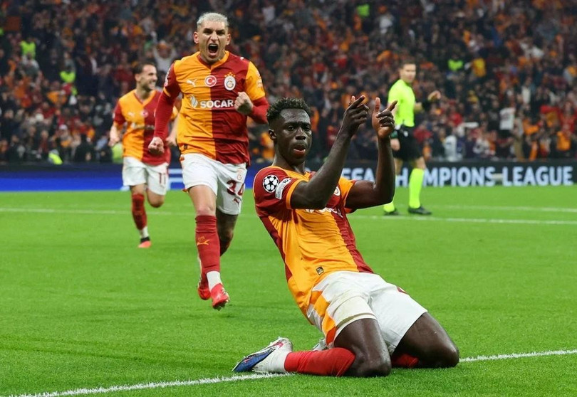 Galatasaray tạo ra cơn địa chấn trước Juventus.