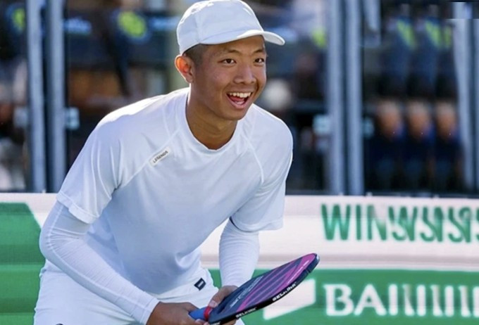 Quang Dương trong một trận đấu đơn nam tại giải đấu thuộc Hiệp hội Pickleball Mỹ - UPA. Ảnh: FBNV Quang Dương trong một trận đấu đơn nam tại giải đấu thuộc Hiệp hội Pickleball Mỹ - UPA. Ảnh: FBNV