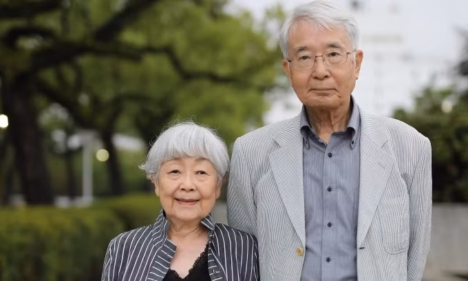 Hiroshi và Keiko Shimizu, hai người sống sót sau vụ ném bom ở Hiroshima hồi tháng 8/1945. Ảnh: Minnow Films Ltd