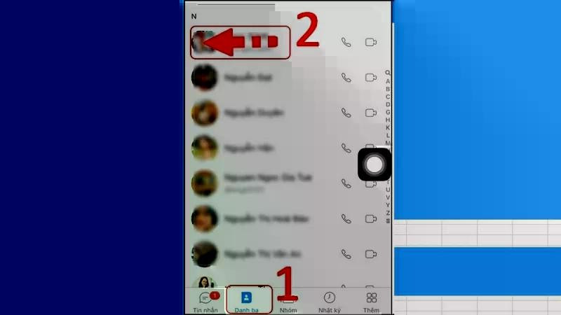 Nhấn vào phần Danh bạ của Zalo